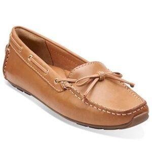 CLARKS ARTISAN Women's Dunbar Racer Tan Loafers, Size 9W, EUC